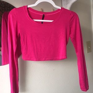 long sleeve pink cropped top